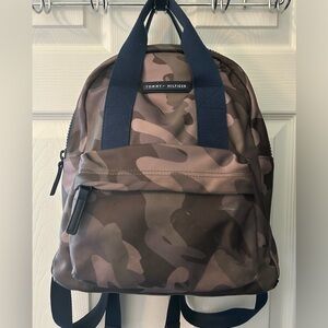 Tommy Hilfiger Small Camo Backpack